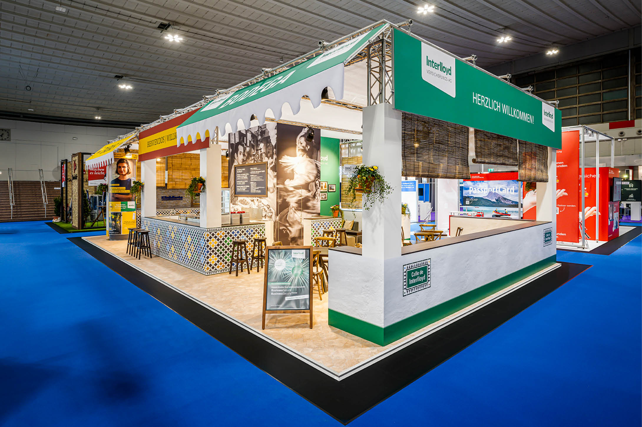 Messestandfotografie des ARAG + Interlloyd Messestandes zur DKM 2023 in Dortmund